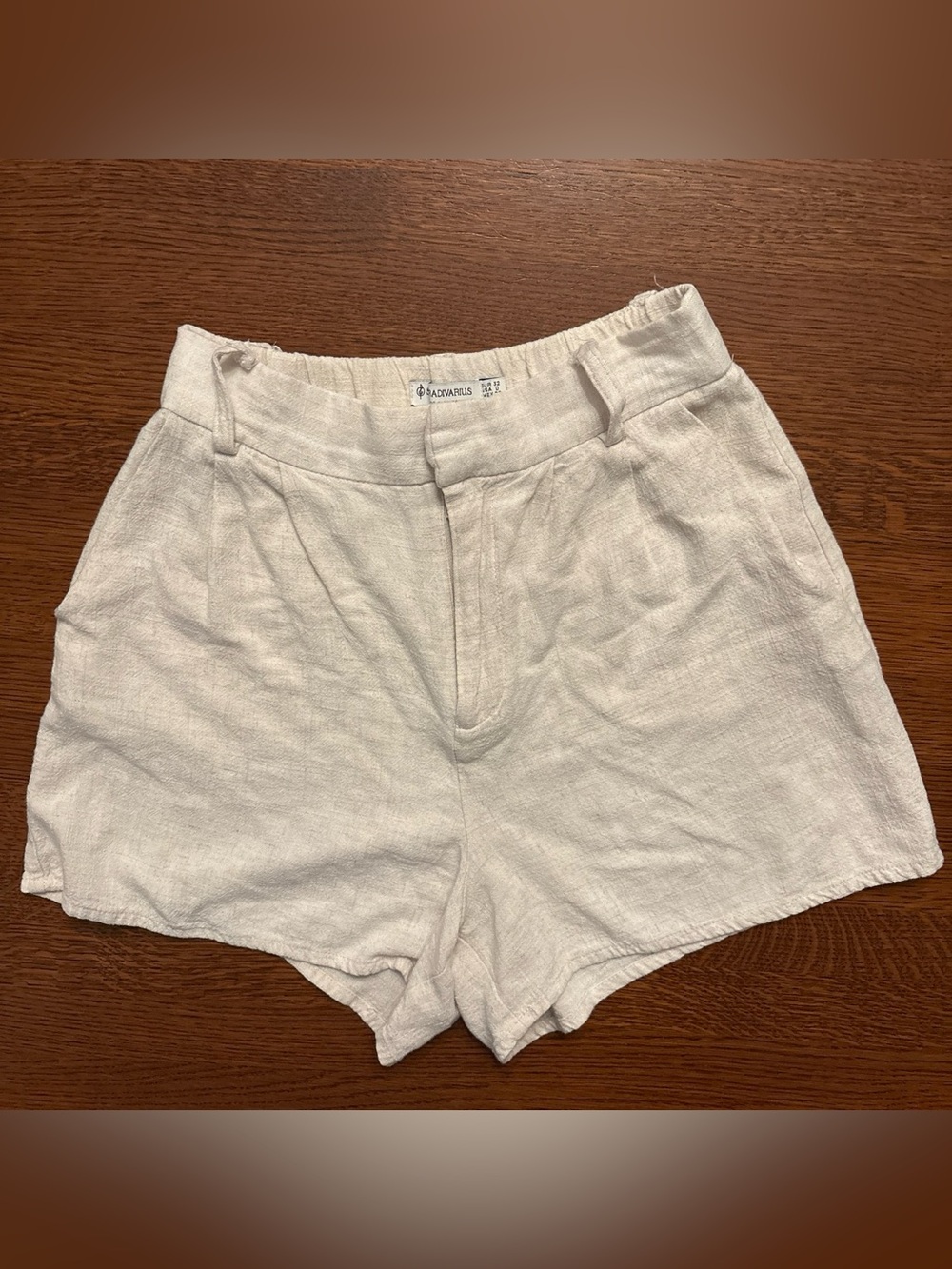 stradivarius Cream High-Rise Linen-Blend Bermudas